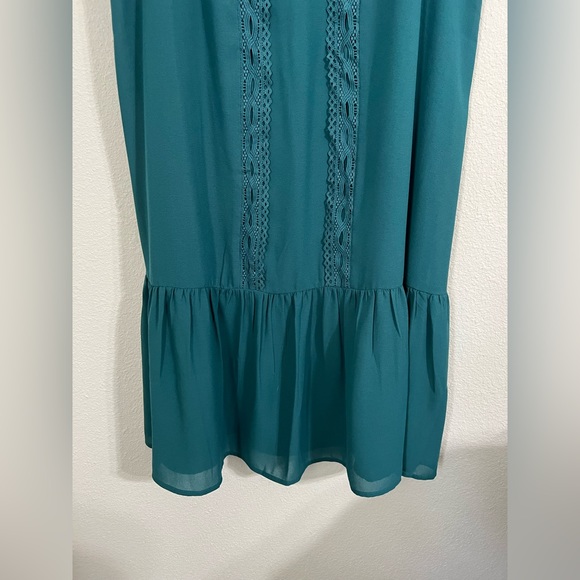 LOFT Women's Lace Trim Flounce Dress Size Medium NWT - Picture 6 of 10